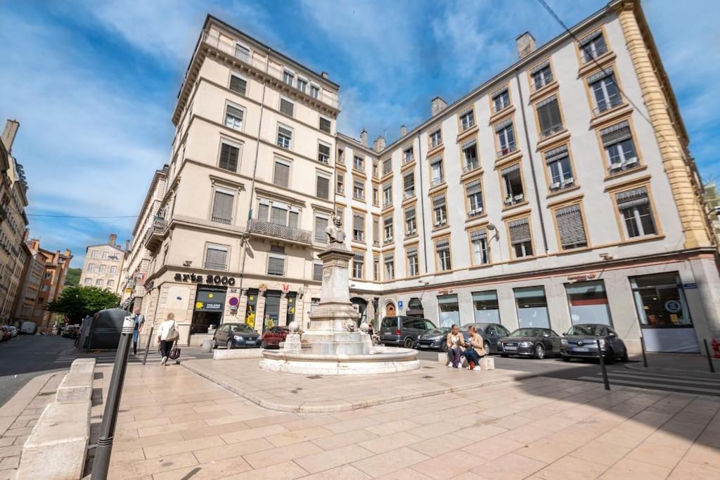 Charmant Studio Hyper-Centre Lyon Luaran gambar